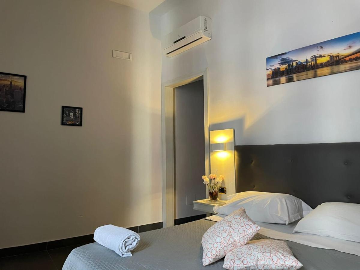 Oceania Hotels Napoli Exterior photo