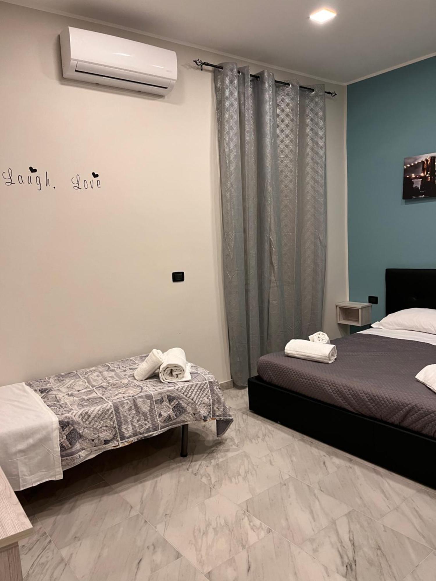 Oceania Hotels Napoli Exterior photo